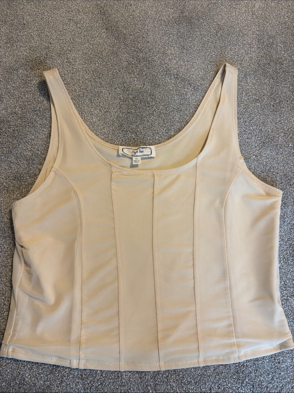 NWOT: Cream shell/camisole XL